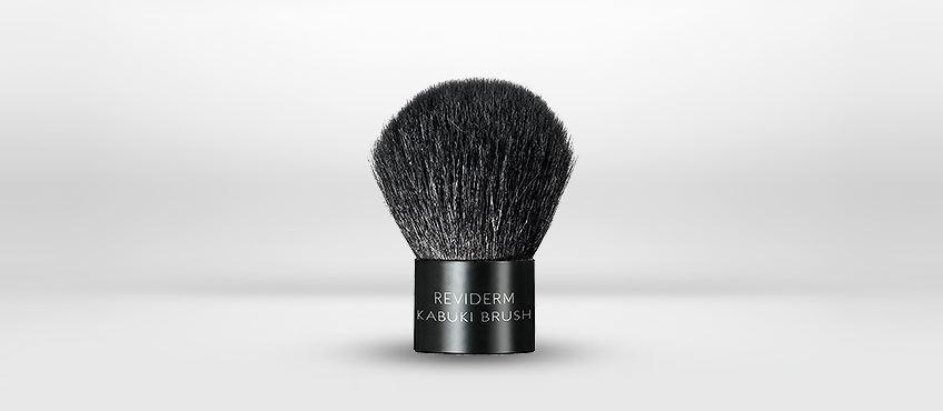 Kabuki Brush