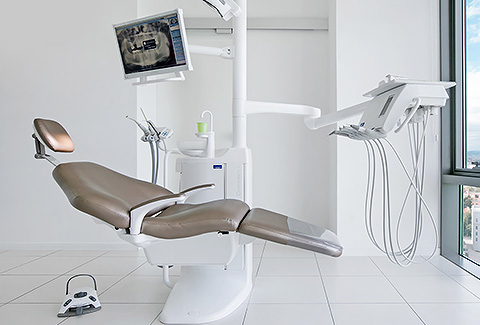 Hi-tech dentistry